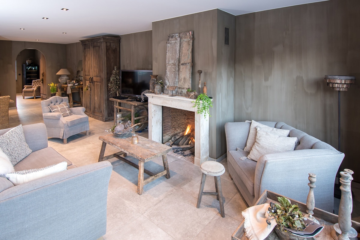 Wonen Landelijke Stijl Magazine - project In't Wit en In't Kleur - kalkverf