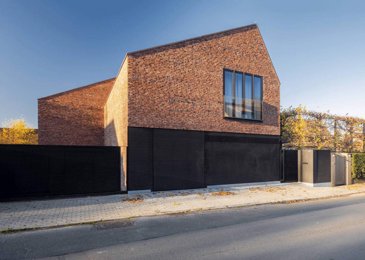 vintage woonruimte - garage omgebouwd door CH Architecten en In't Wit