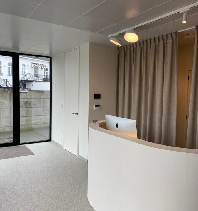 speciale schildertechniek Yazur techniek thalostuc in podologie praktijk in Berlare